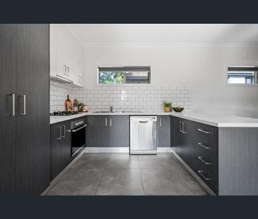 1/32 Loddon Avenue, Reservoir, Vic 3073 - Photo 5