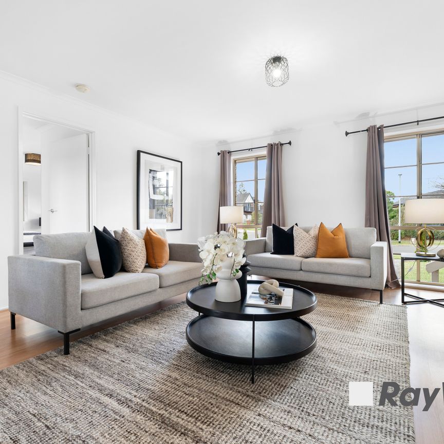 BEAUTIFULLY PRESENTED 4 BEDROOM HOME PLUS NURSERY/STUDY! - Photo 1