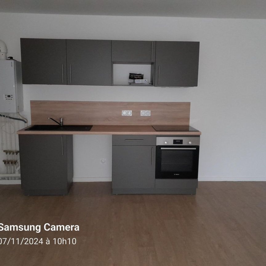 Appartement T3 à Lacroix-Saint-Ouen - Photo 2