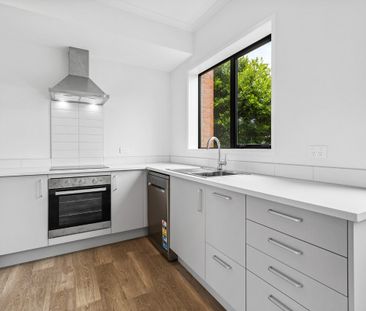 500A Te Atatu Road, Te Atatu Peninsula - Photo 1