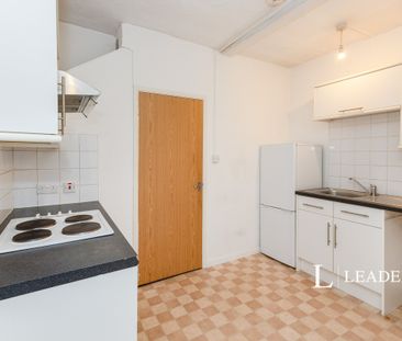 2 bedroom flat to rent London Road, Portsmouth PO2 - Photo 2