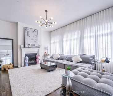 For Lease - 329 Danny Wheeler Boulevard, Georgina, Ontario - Photo 1