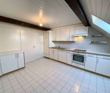 Appartement de 6 1/2 pièces en duplex avec terrasse sur toit au Pâquis - Photo 2