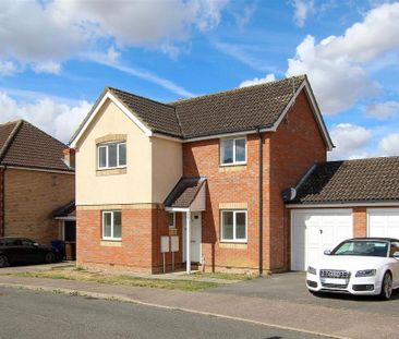 3 bedroom detached house to rent - Photo 2