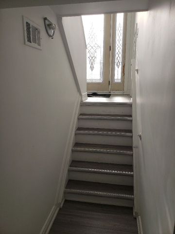 For Lease - 182 Acton Avenue, Toronto, Ontario - Photo 3