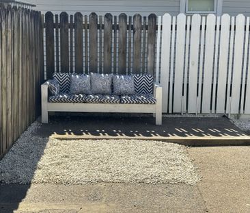 Three bedrooms - Cambridge East - Photo 3