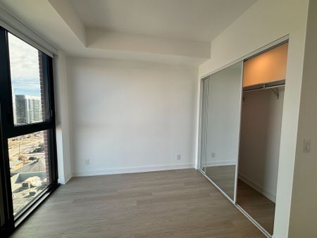 For Lease - 699 Sheppard Avenue Unit# 327, Toronto, Ontario - Photo 2