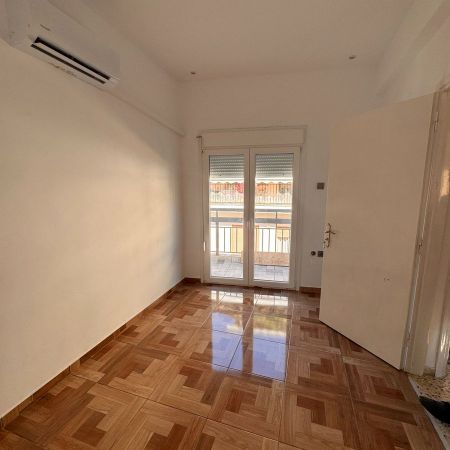 Studio/Γκαρσονιέρα για ενοικίαση Κέντρο (Χαλκίδα) - Photo 4