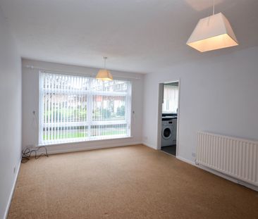 2 bed flat to rent in Hunters Court, South Gosforth, NE3 - Photo 2