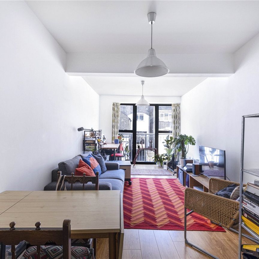 New Cross Road, London, SE14 6TQ - Photo 1