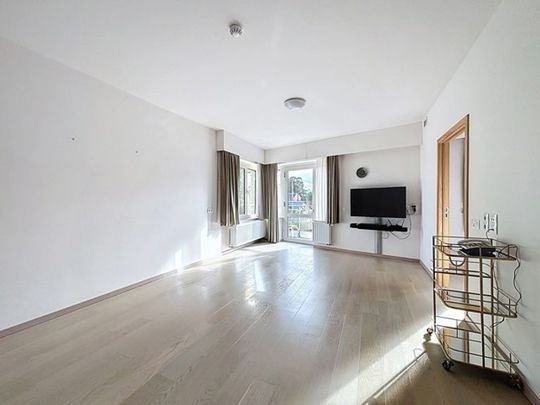 Appartement te huur - Photo 1