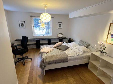 Vargungevägen, Saltsjö-Duvnäs - Photo 2