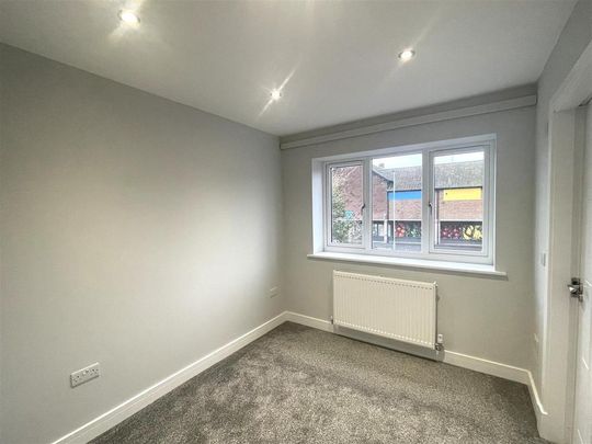 4 bedroom house to rent - Photo 1