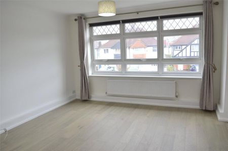 2 bedroom maisonette to rent - Photo 4