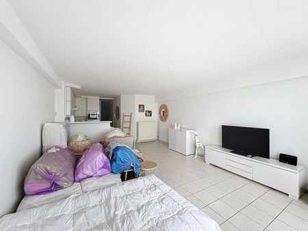 Zeedijk, gezellig 2-slaapkamerappartement vlakbij het Heldenplein - Photo 3