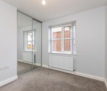 Apartment 4 12a Highgrove Meadows - Photo 5