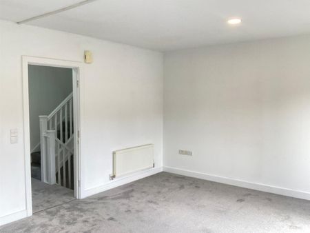 Linden Grange, Claremont Avenue, Bristol (Redland) - Photo 2