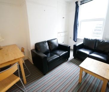 3 Penllys Terrace - Photo 1