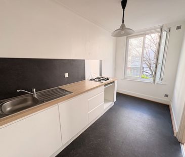 T2 de 71.69 m², rue des Postes réf 1512-001 - Photo 6