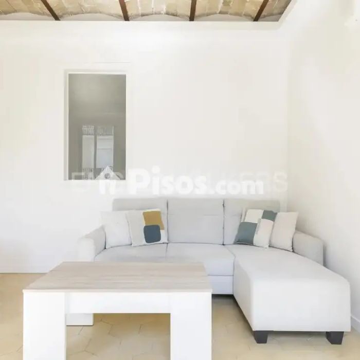Piso en alquiler en El Poble-Sec - Photo 1
