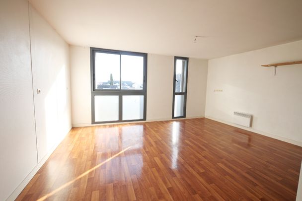 Location Appartement 3 pièces 69m² - Photo 1