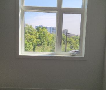 For Lease - 1115 Douglas Mccurdy Common N/A Unit# 206, Mississauga,... - Photo 2