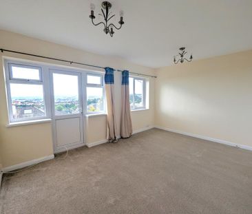 2 bedroom bungalow to rent - Photo 2