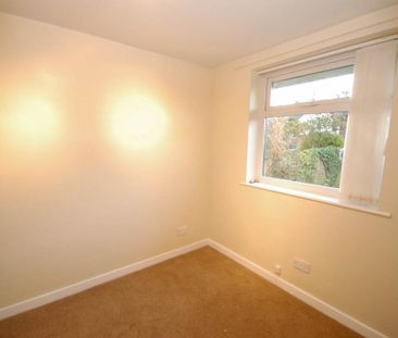 3 bedroom maisonette to rent - Photo 3