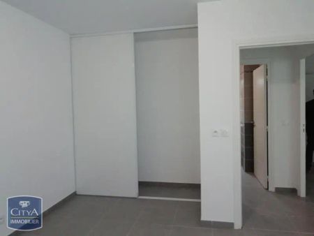 Appartement à louer 2 pièces 49.1m² - Photo 3