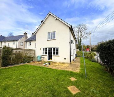 3 bedroom semi-detached house to rent - Photo 3