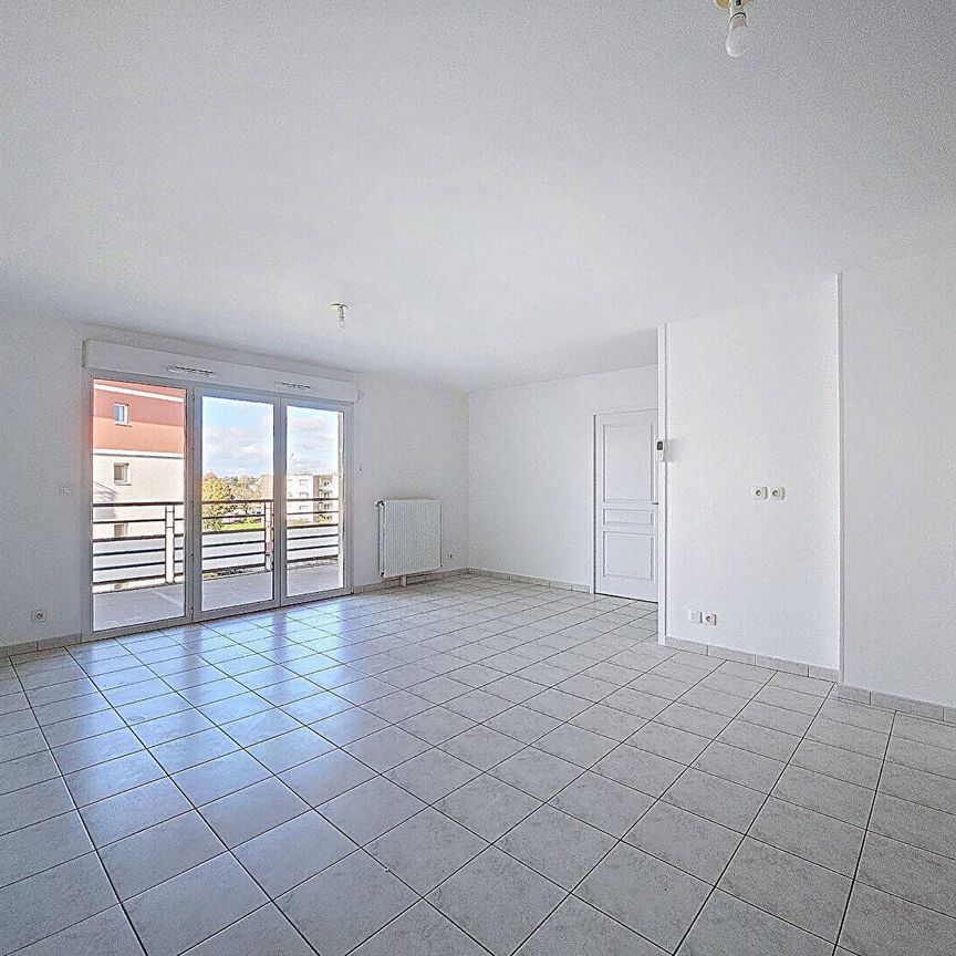 Location appartement 4 pièces 84.79 m² à Bourg-en-Bresse (01000) - Photo 1