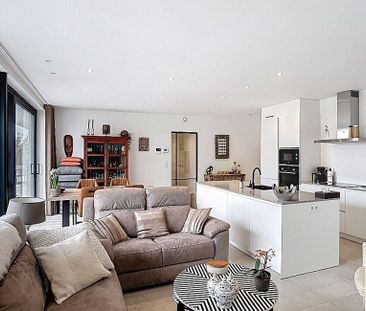 Appartement te huur in Zomergem voor € 980 met 2 slaapkamers - Photo 1