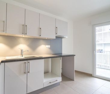 location Appartement T4 DE 84.7m² À CLICHY - Photo 4