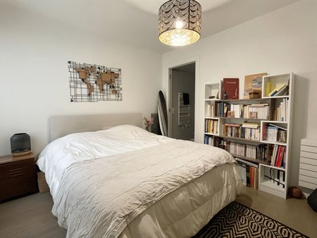 Suresnes (92150) 2 pièces 49 m2 avec cave, parking et balcon - Photo 3