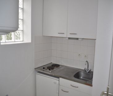 Location Appartement 1 pièce 24m² - Photo 2