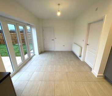 4 bedroom property to rent - Photo 6