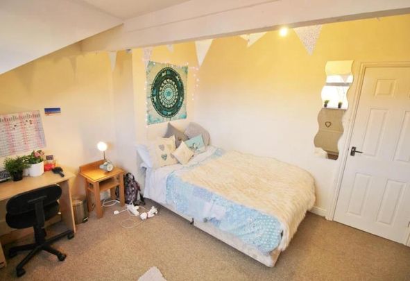 4 bedroom house to rent - Photo 1