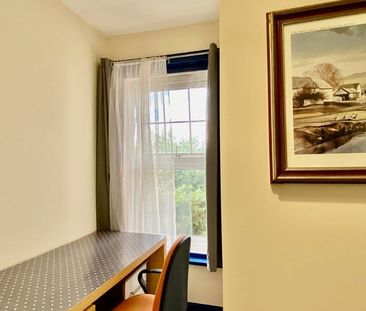 Room in a Shared House, Portswood Road, SO17 - Photo 1