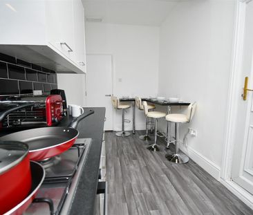 1 bed house share to rent in Nairne Street, Burnley, BB11 - Photo 6