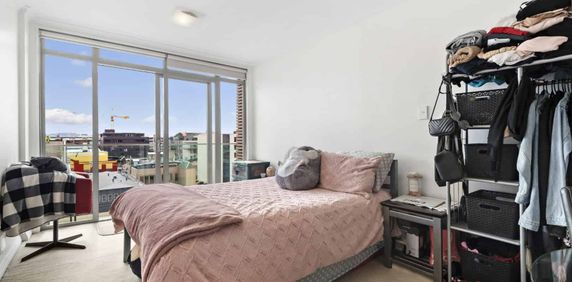 Central Wellington Living - Photo 2