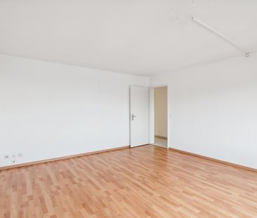 Rénové - lumineux - superbe vue - bon emplacement - Foto 2