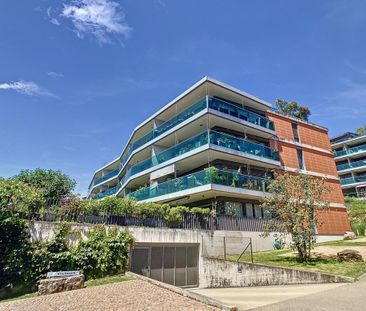 Superbe studio meublé et équipé avec terrasse vue lac et Alpes - Photo 4