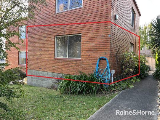 2/2 Thomas Street, Bellerive, TAS 7018 - Photo 1