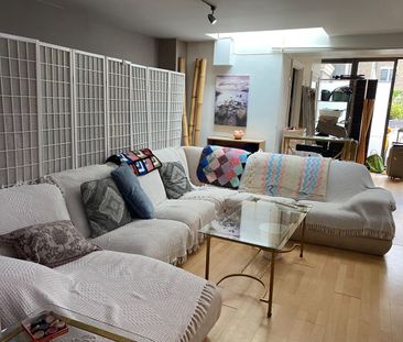 Room in a Shared Flat, Plantation Wharf, SW11 - Photo 3