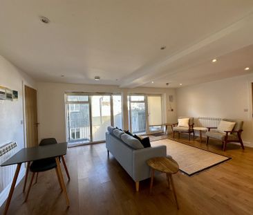 Fountain Court, Falmouth - Photo 5