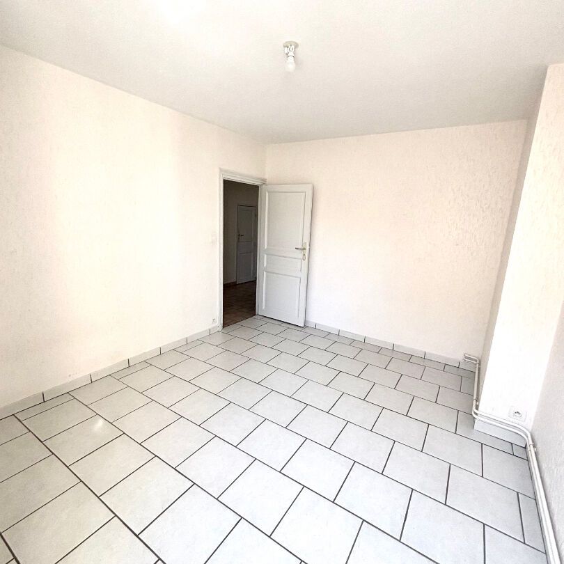 Appartement Genelard 4 pièce(s) 93m2 - Photo 1
