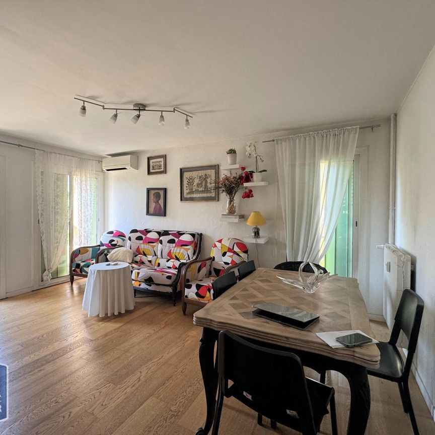 Location Appartement 2 pièces 59m² MARSEILLE 10ème - Photo 1