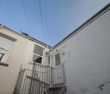 Flat to rent - Photo 6