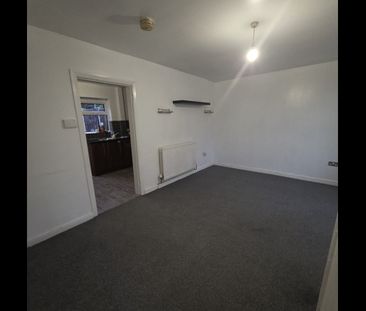 2 Bed Semi-Detached House, Bisley Grove, B24 - Photo 6