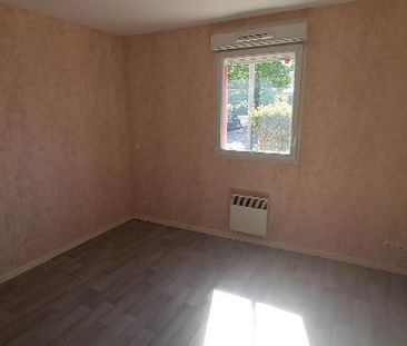 Location Appartement 2 pièces 45m² GRENAY 62160 - Photo 1